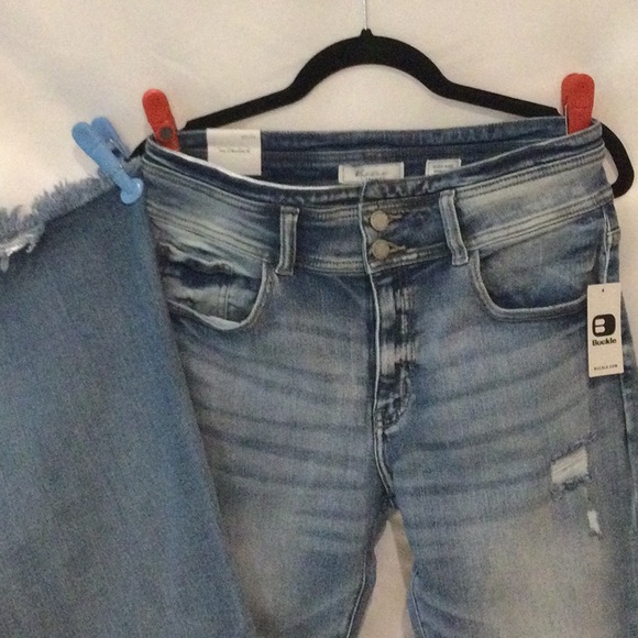 KanCan Double Button Distressed High Waist Super Flares from Buckle - Picture 2 of 6